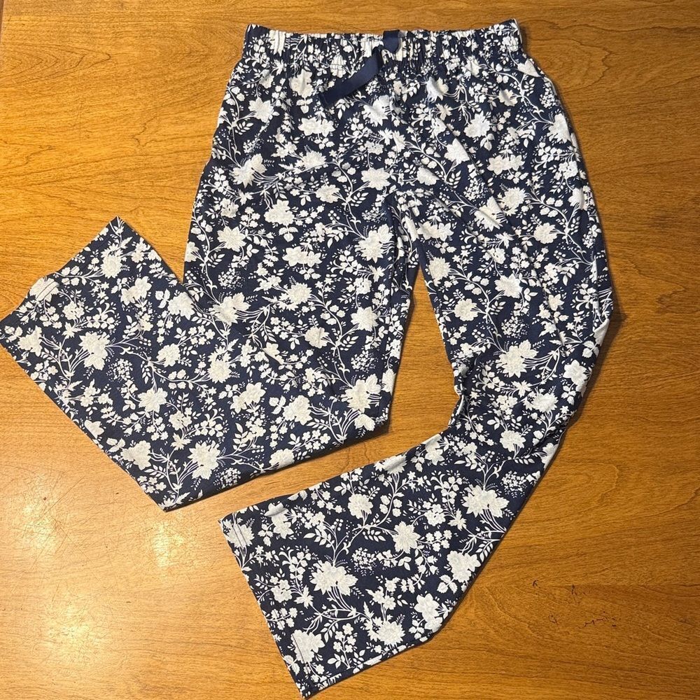 Lands' End Navy and White Floral Pajama Pants